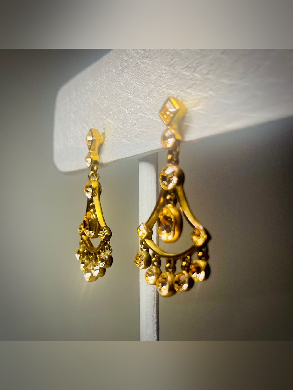 Vintage Signed GIVENCHY Champagne & Amber Swarovski Crystal Fan Drop Earrings - Picture 2 of 8
